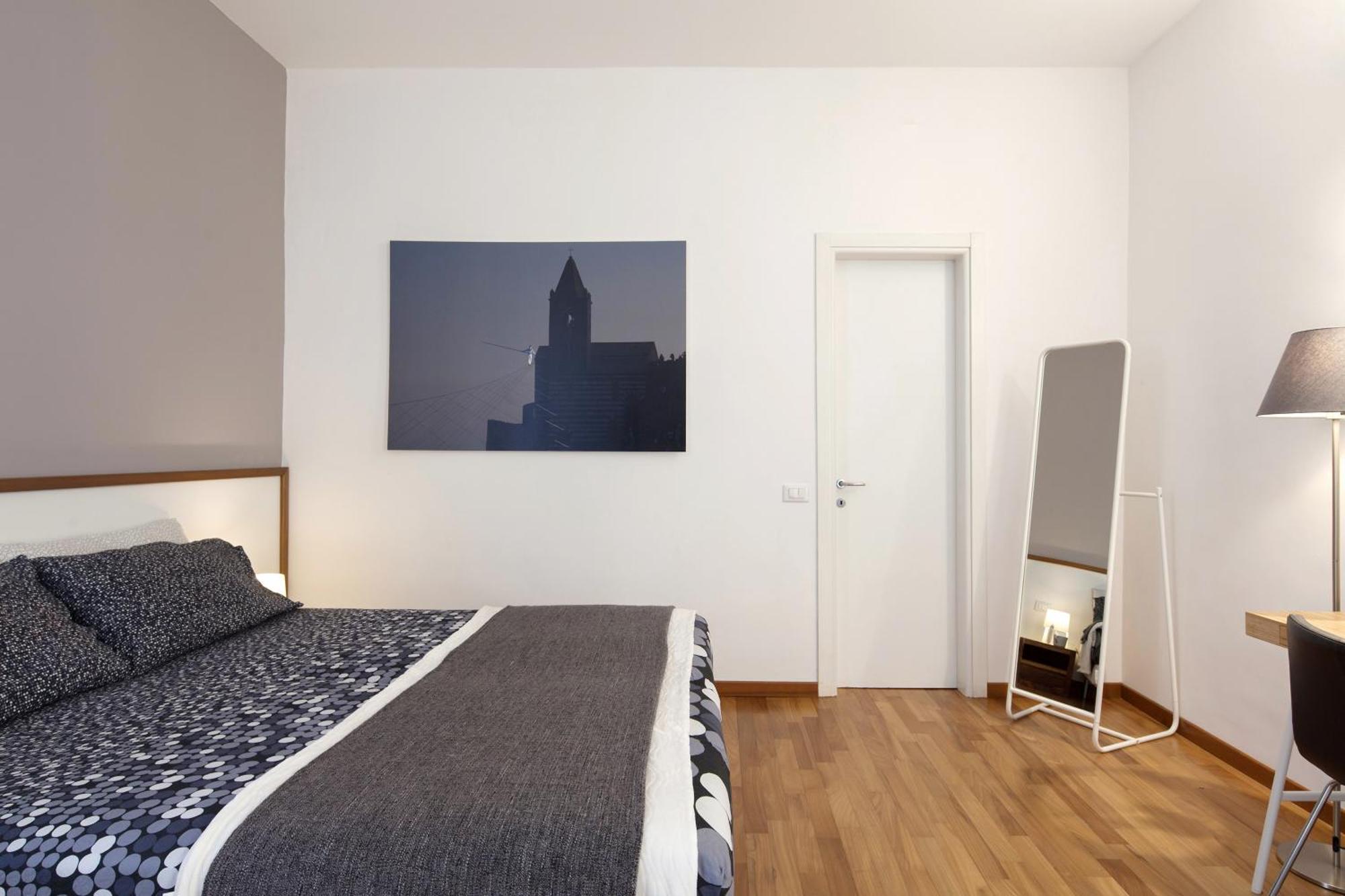 Cv5 - La Spezia City Center - Wide Modern Apartment Walking Distance To The Station To Cinque Terre - Big Terrace On The Roofs 외부 사진